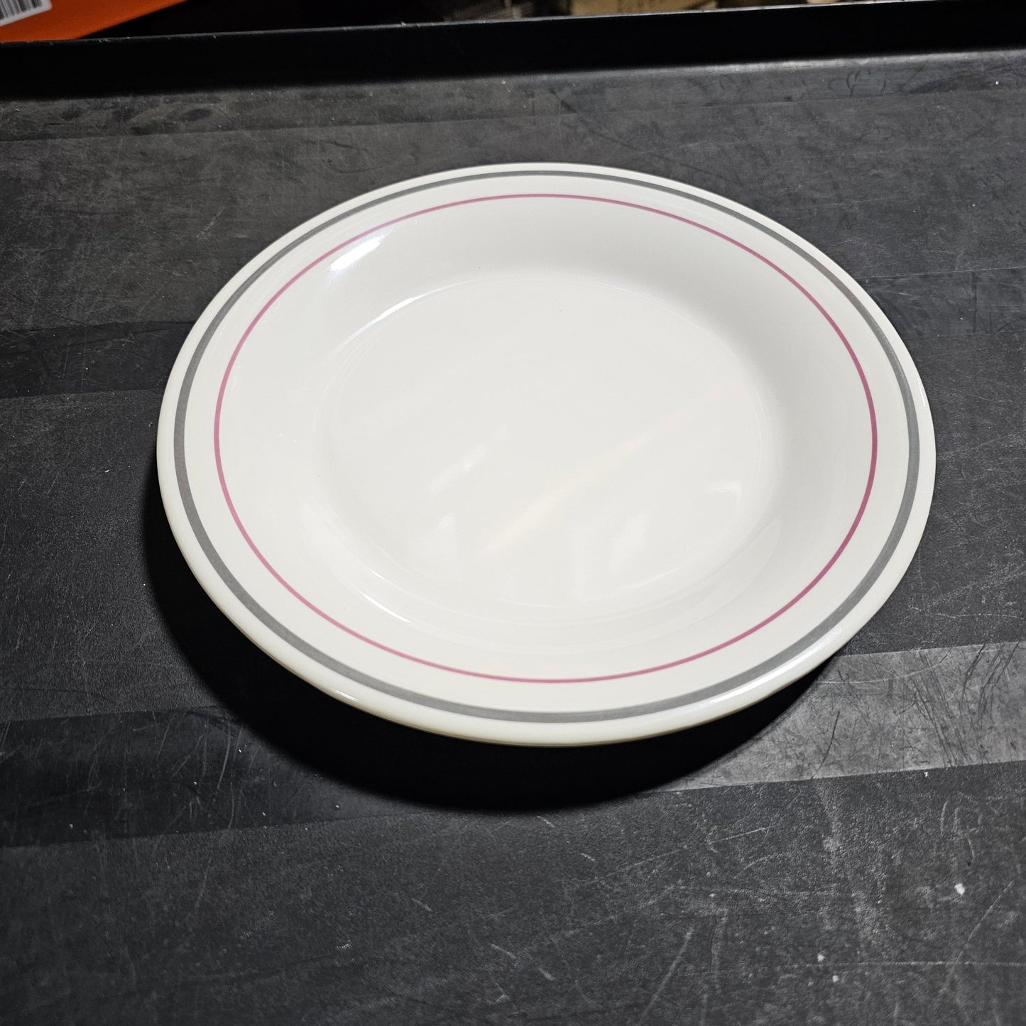 Assiette Aladdin Temp-Rite Alacite, 23 cm, mauve/gris (paquet de 12), VENTE FINALE