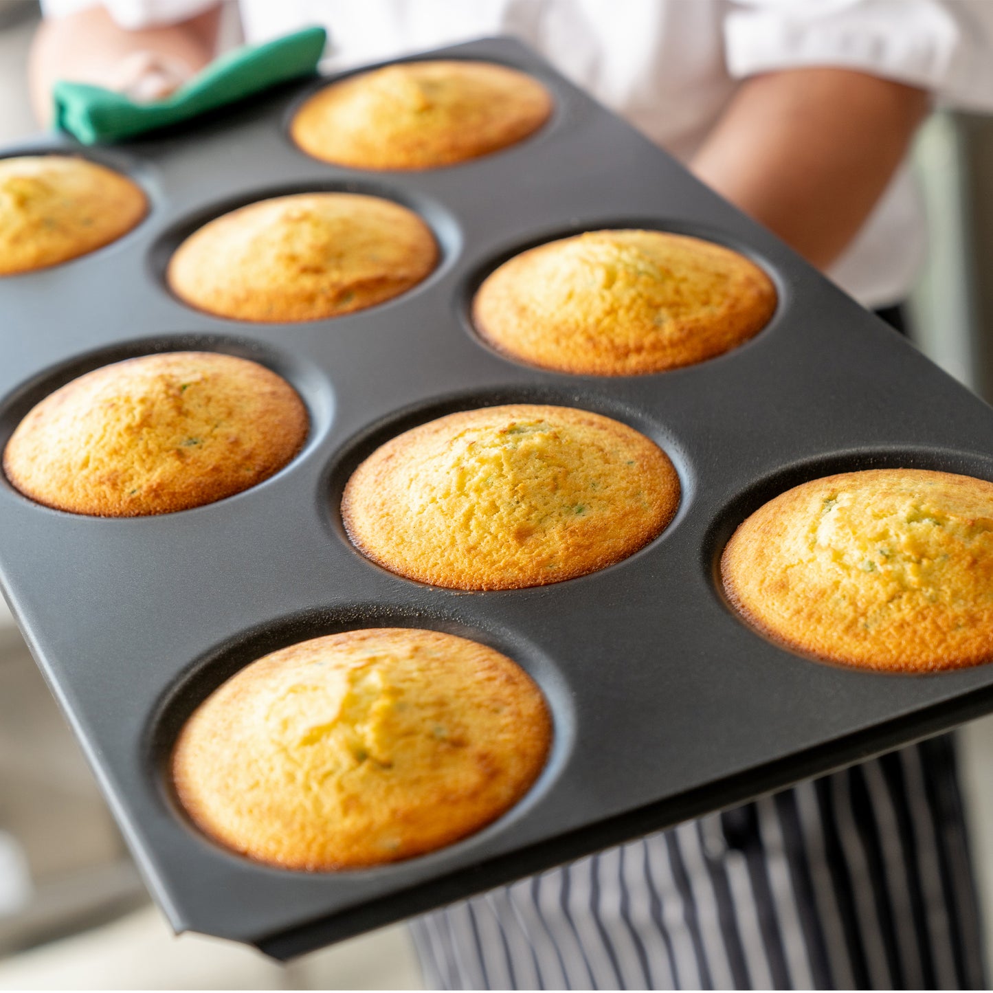 Browne | Plaque à pâtisserie Thermalloy pour four combi, 8 sections, pleine grandeur