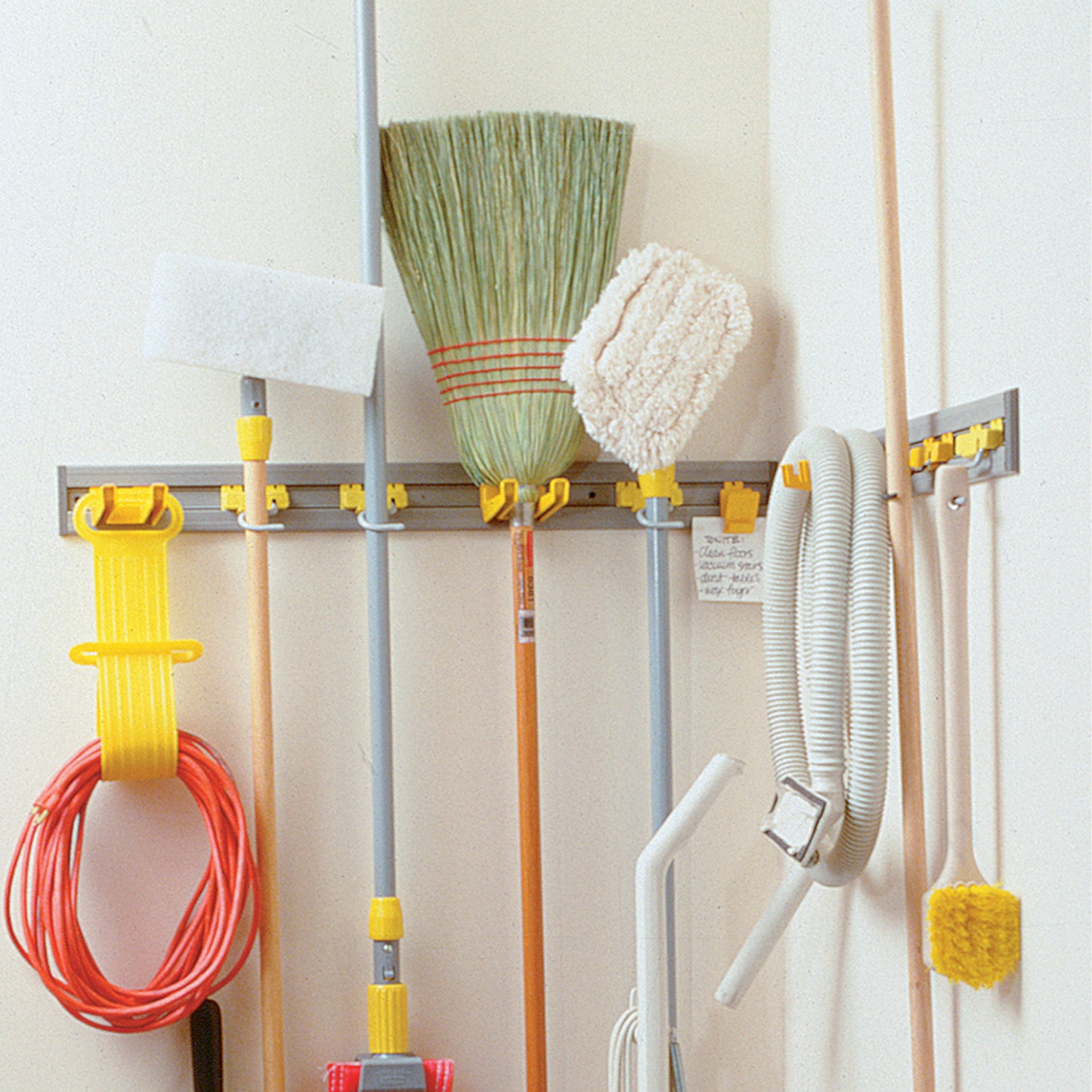 Rubbermaid | Porte-outils pour rangement de garde-robe, gris