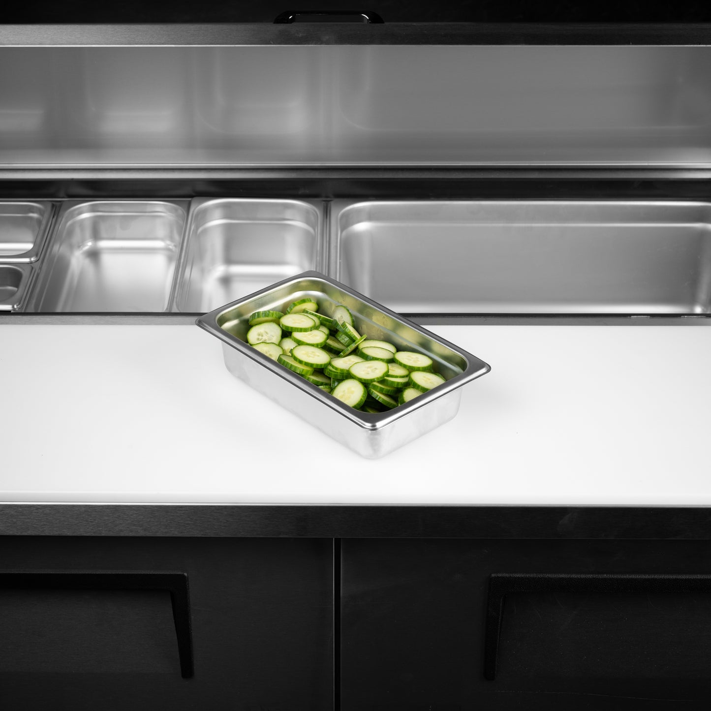 SignatureWares 1/4 Size Food Pan, 2 1/2" Deep, 24 Gauge Stainless Steel - STEAMPAN142