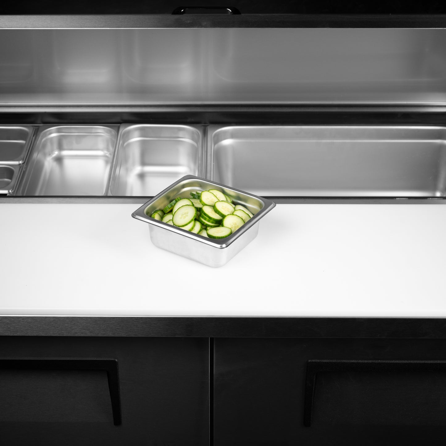 SignatureWares 1/6 Size Food Pan, 2 1/2" Deep, 24 Gauge Stainless Steel - STEAMPAN162