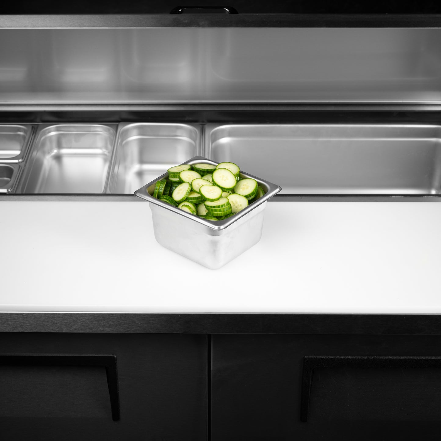 SignatureWares 1/6 Size Food Pan, 4" Deep, 24 Gauge Stainless Steel - STEAMPAN164