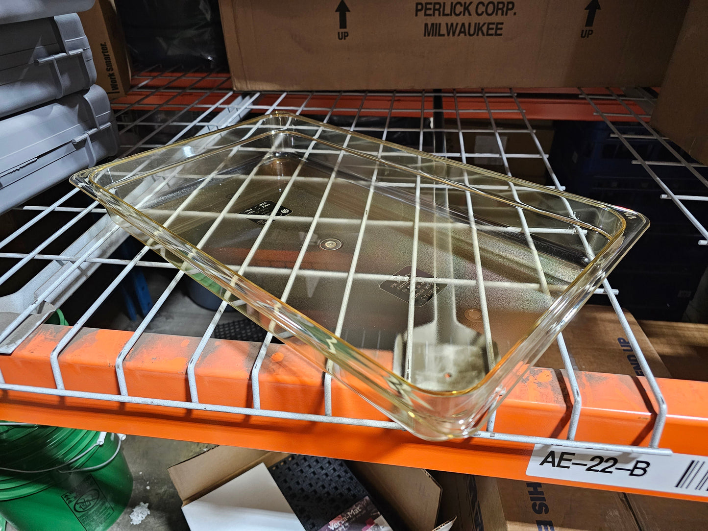 Cambro High Heat Full Size Food Pan, 2.5" Deep, Sandstone, FINAL SALE - 12HP772