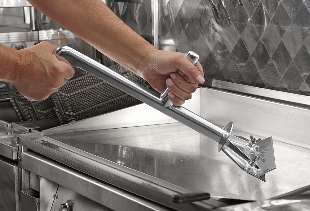 Chef Master | Grattoir de plaque chauffante de qualité supérieure, 18 po