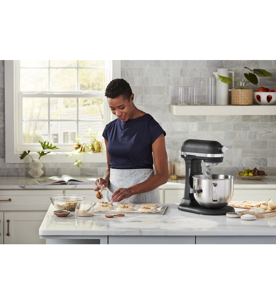 Kitchenaid KSM70SKXXBK 7 Quart Bowl Lift Stand Mixer, Black - KSM70SKXXBK