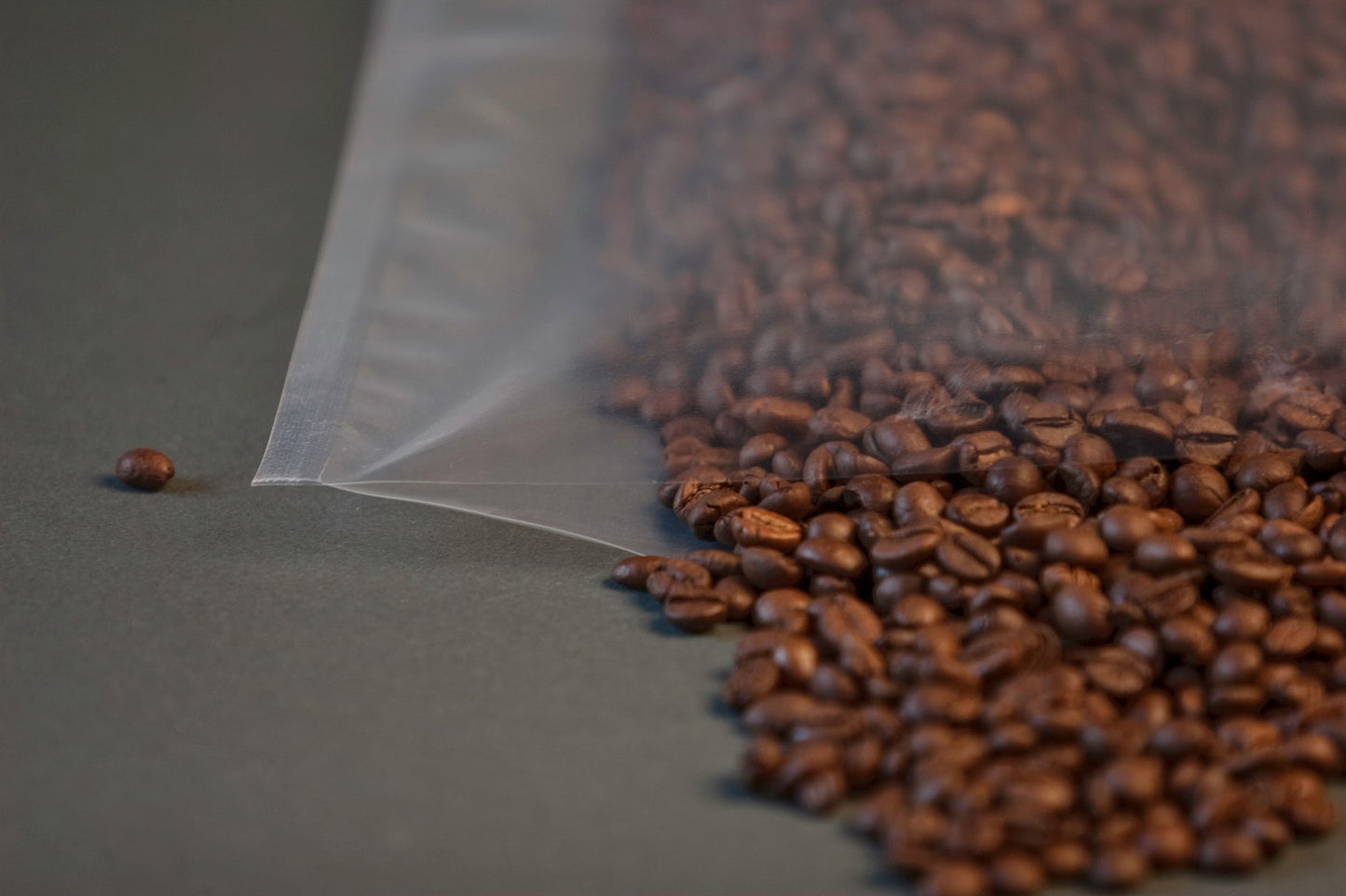 Atmovac | Sacs de congélation sous vide lisses, 8 x 10 po (paquet de 100)