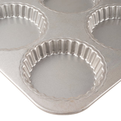 Chicago Metallic | Fluted Tart Pan, 6 Moulds, Glazed Aluminized Steel