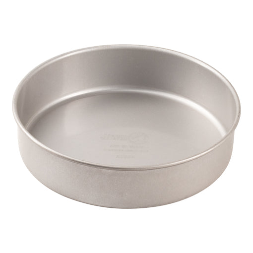 Chicago Metallic | Round Cake Pan, 8" x 2", Glazed Aluminized Steel