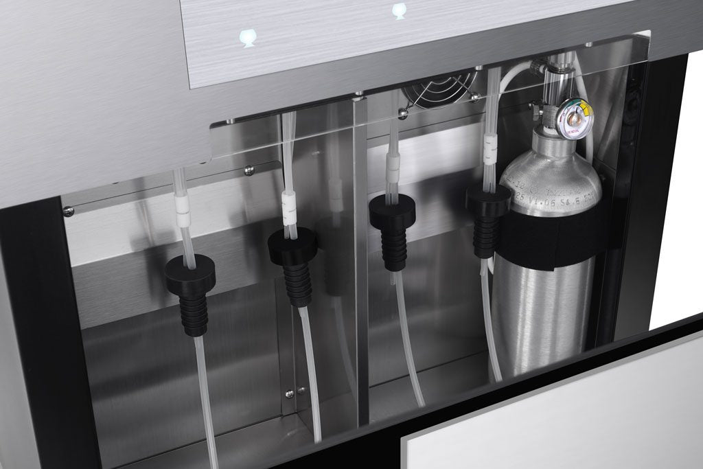 Cavavin Wine Dispenser - interior empty close-up