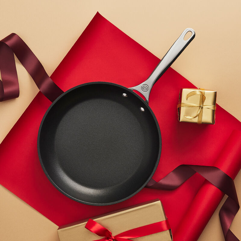 Le Creuset Toughened Nonstick Pro Fry Pan, 28 cm - view 3