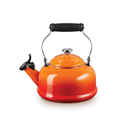 Le Creuset Classic Whistling Kettle, 1.6 L, Flame - view 1