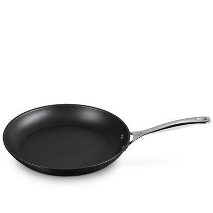 Le Creuset Toughened Nonstick Pro Fry Pan, 30 cm - view 1
