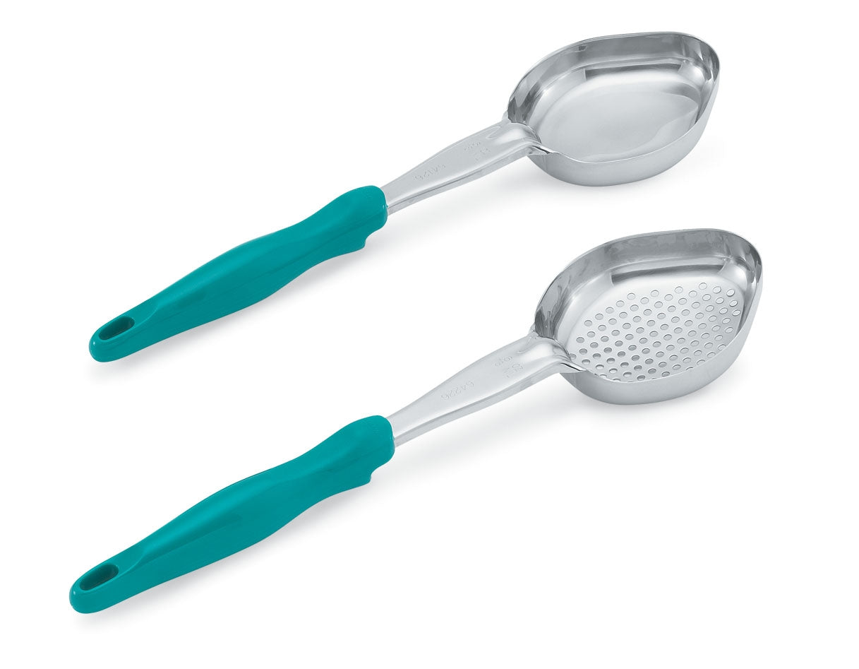 Vollrath Heavy-Duty Color Coded Oval Perforated Spoodle, 6 oz, Teal - 6422655