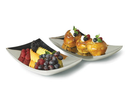 Vollrath Double Wall Curved Platter, 12" x 7", Polished Stainless Steel - 46222