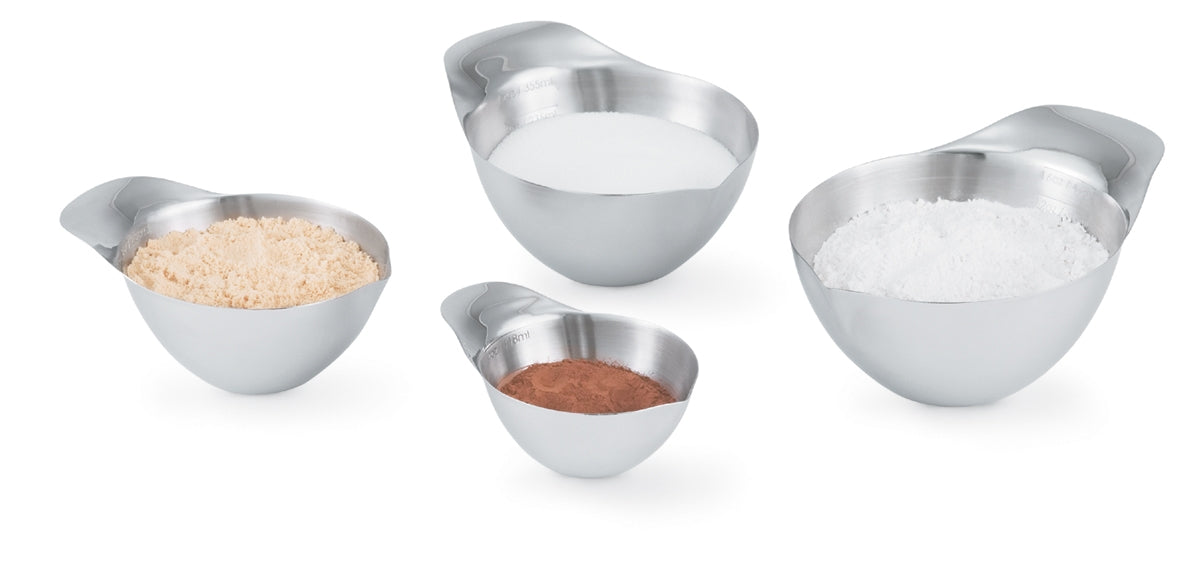 Vollrath Spouted Ramekin with Handle, 4 oz, Stainless Steel - 46661