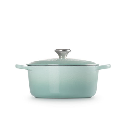 Le Creuset Round Dutch Oven, 4.2 L, Sage - view 3