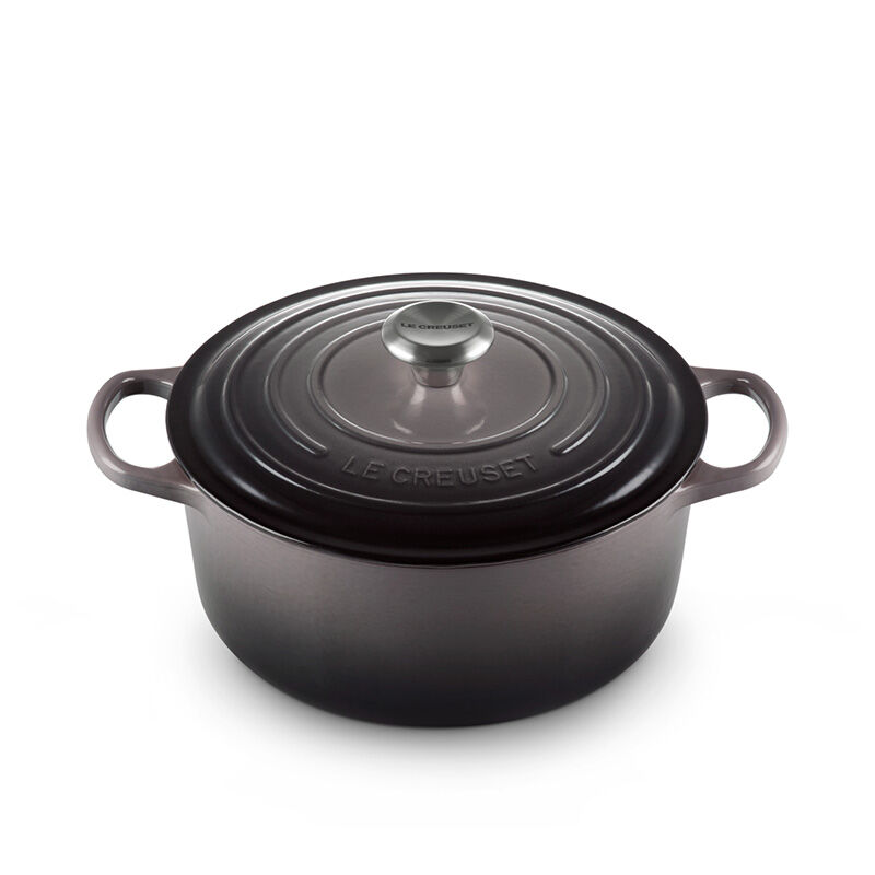 Le Creuset Round Dutch Oven, 5.3 L, Oyster - view 1
