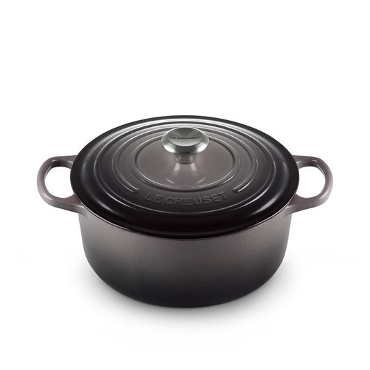 Le Creuset Round Dutch Oven, 5.3 L, Oyster - view 1