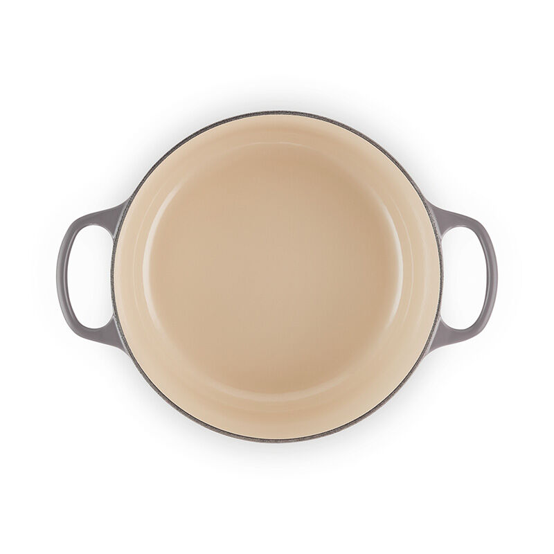 Le Creuset Round Dutch Oven, 5.3 L, Oyster - view 5