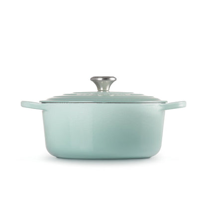 Le Creuset Round Dutch Oven, 5.3 L, Sage - view 3