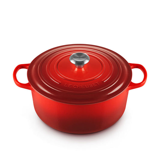 Le Creuset Round Dutch Oven, 6.7 L, Cerise - view 1