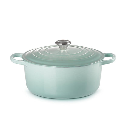 Le Creuset Round Dutch Oven, 6.7 L, Sage - view 2