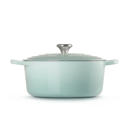 Le Creuset Round Dutch Oven, 6.7 L, Sage - view 3