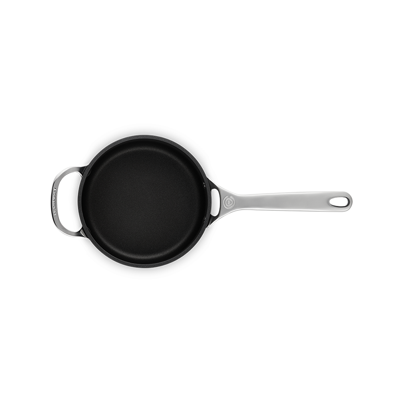 Le Creuset Toughened Nonstick Pro Saucepan, 2.8 L - view 5