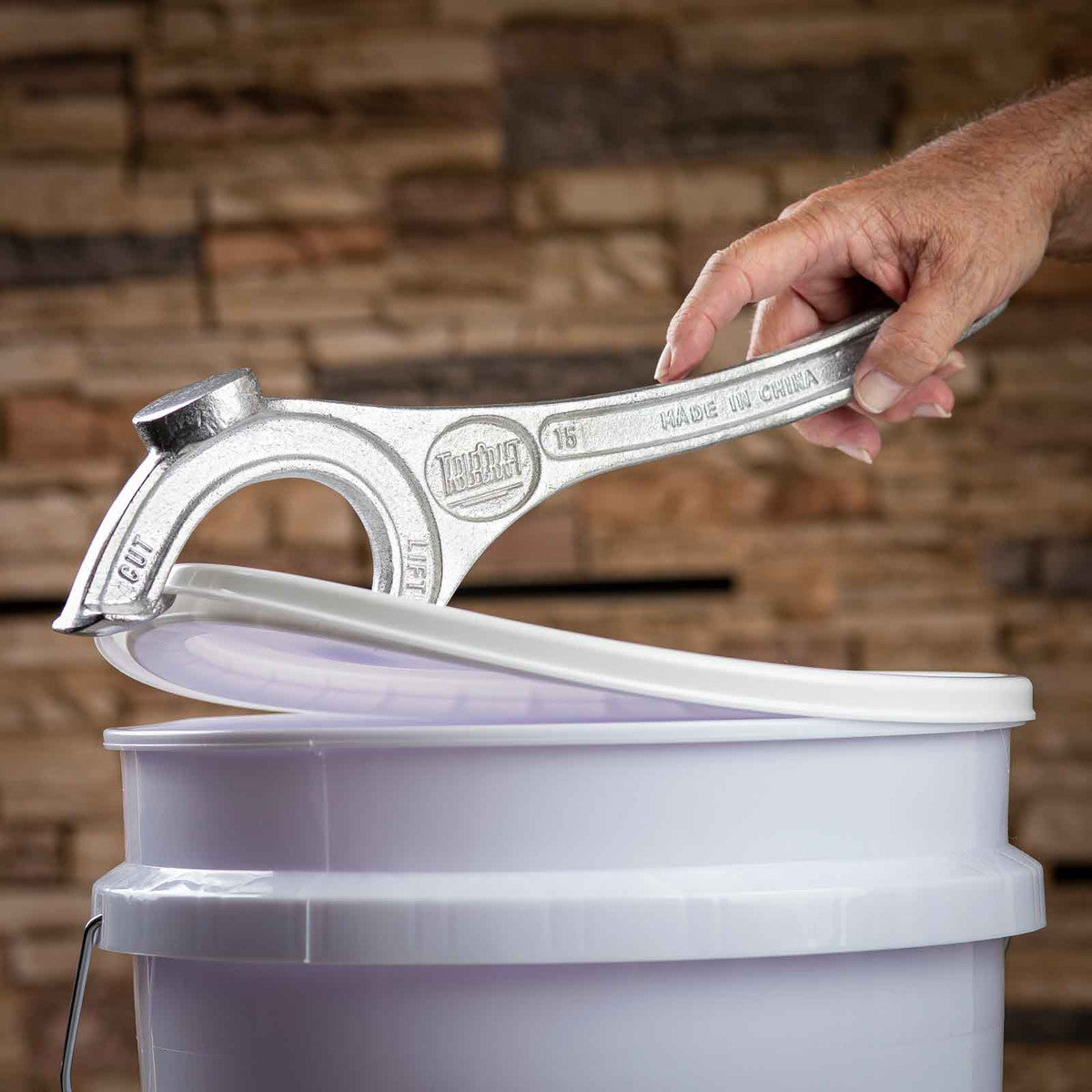 TableCraft | Pail Opener, 15", Aluminum - ChefEquipment.com