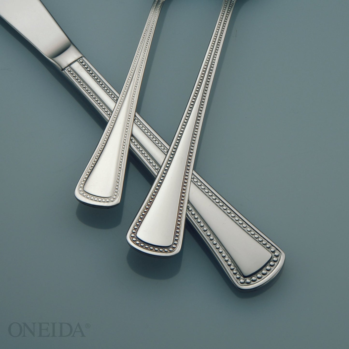 Oneida | Needlepoint Butter Knife (12-pack)