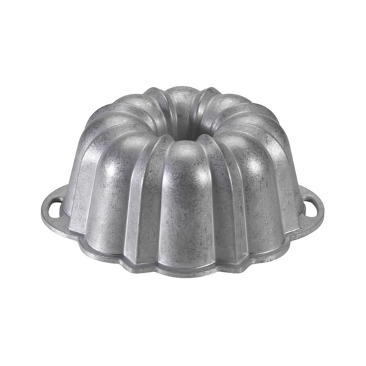 Nordic Ware | Anniversary Bundt Pan, 15 Cup, Cast Aluminum, Commercial Finish