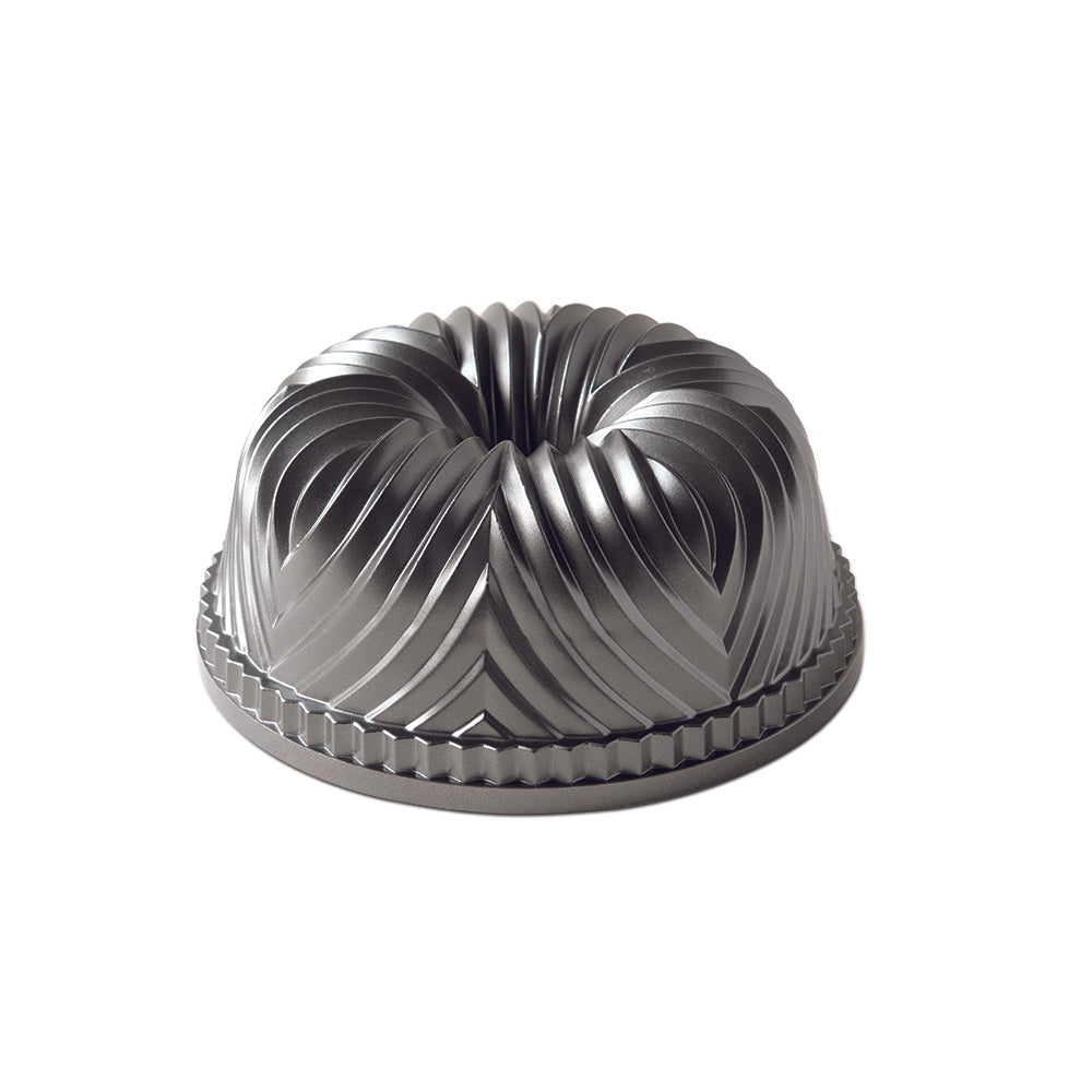 Nordic Ware | Bavaria Bundt Pan, 10 Cup, Cast Aluminum, Commercial Finish