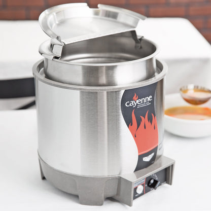 Vollrath | Cayenne Round Heat 'N Serve Rethermalizer w/ Insert and Hinged Lid, 7 qt, 120V