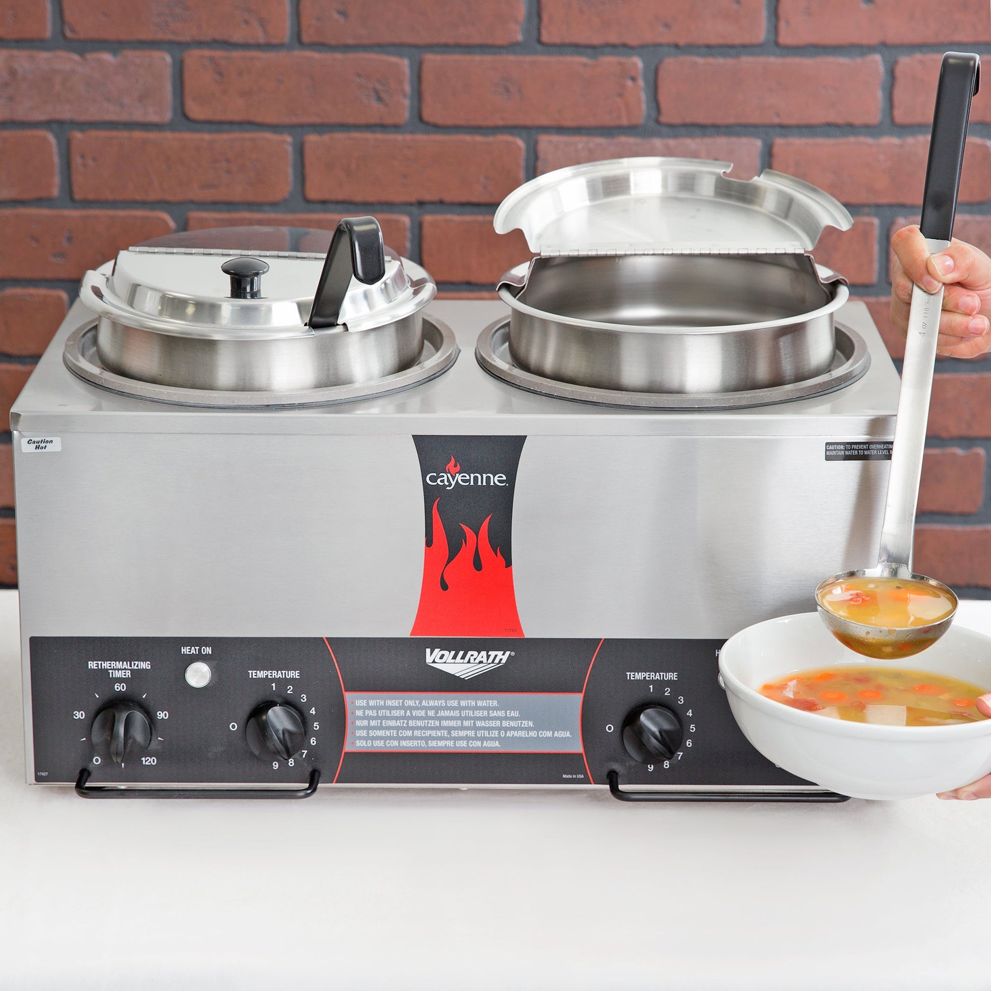 Vollrath | Cayenne Round Heat 'N Serve Countertop Twin Well 7 Qt Rethermalizer, 120 V - ChefEquipment.com