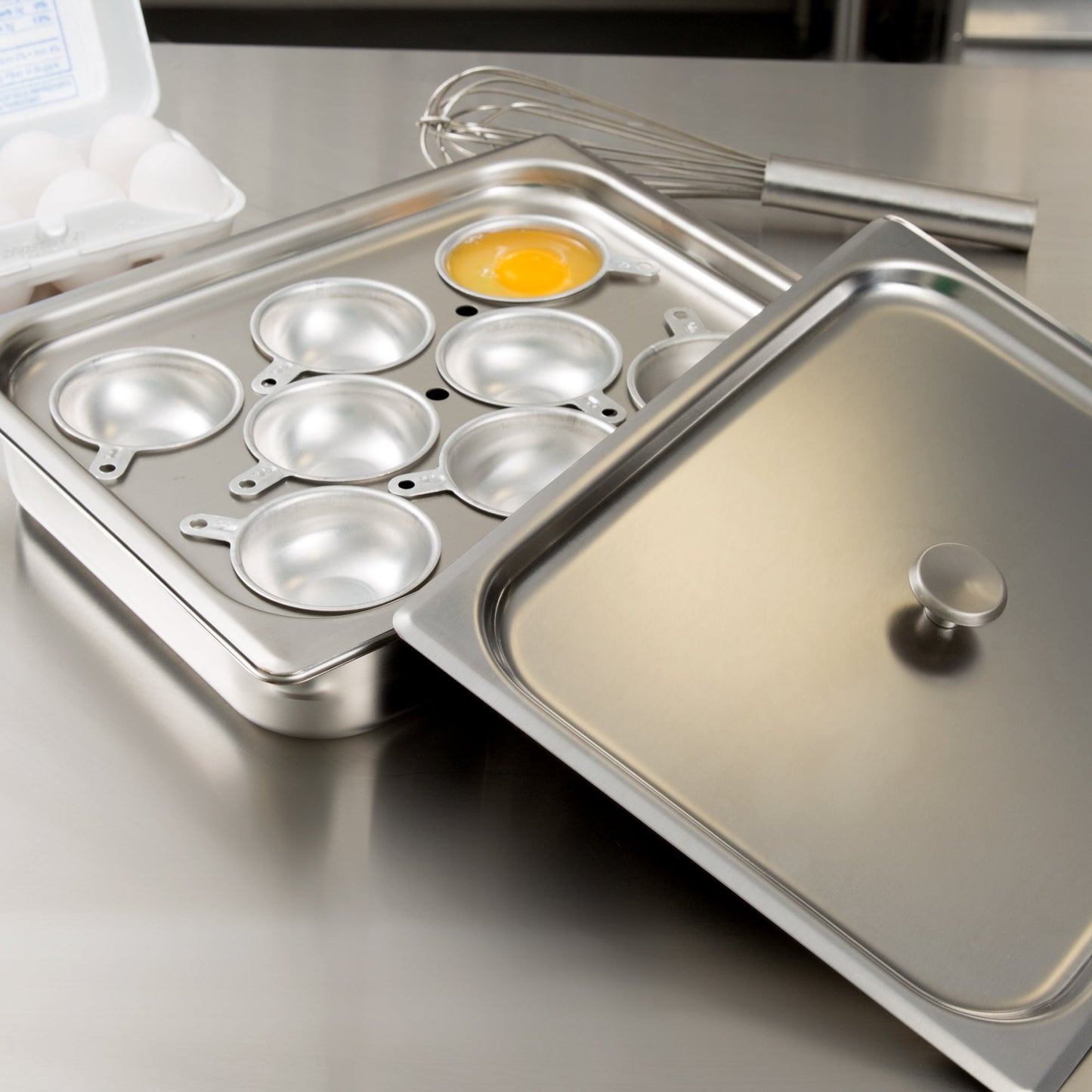 Vollrath | Half Size Food Pan Egg Poacher Set, 8 Cups