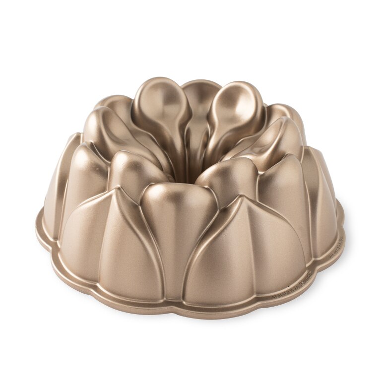 Nordic Ware | Magnolia Bundt Pan, 10 Cup, Cast Aluminum Toffee Finish