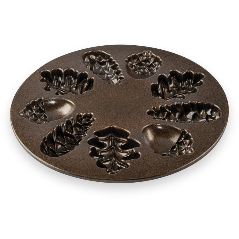 Nordic Ware Woodland Cakelet Pan, 9 Cavities, Cast Aluminum, Bronze Finish - 94148