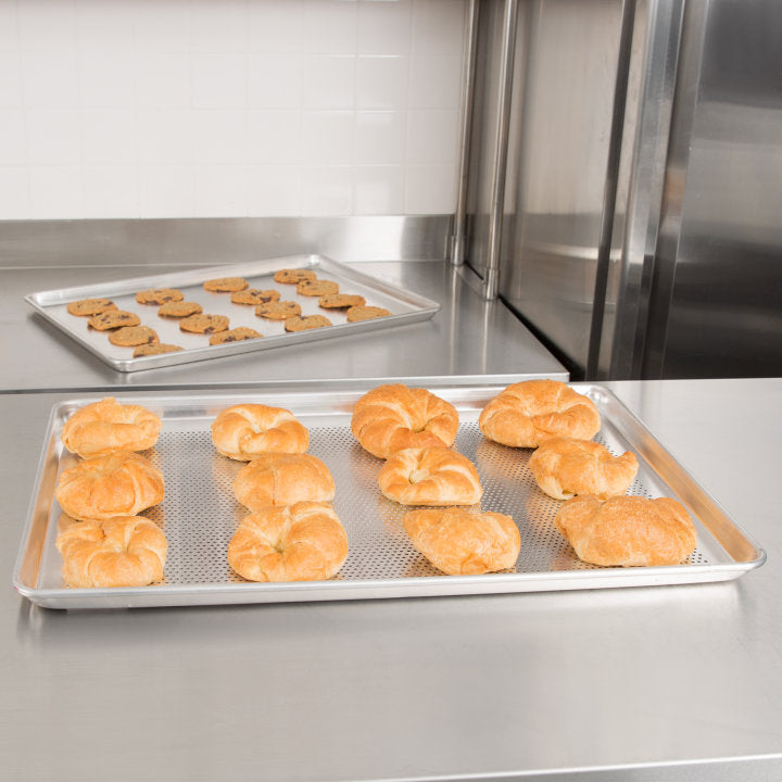 Vollrath | Wear-Ever Heavy-Duty Perforated Bun Pan, Wire Rimmed, Full Size, Aluminum